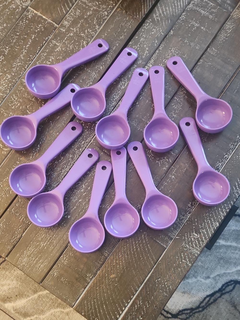 Carlisle #4924 Measure Miser Solid Short Handle, 2 oz, Purple. Restaraunt Style.